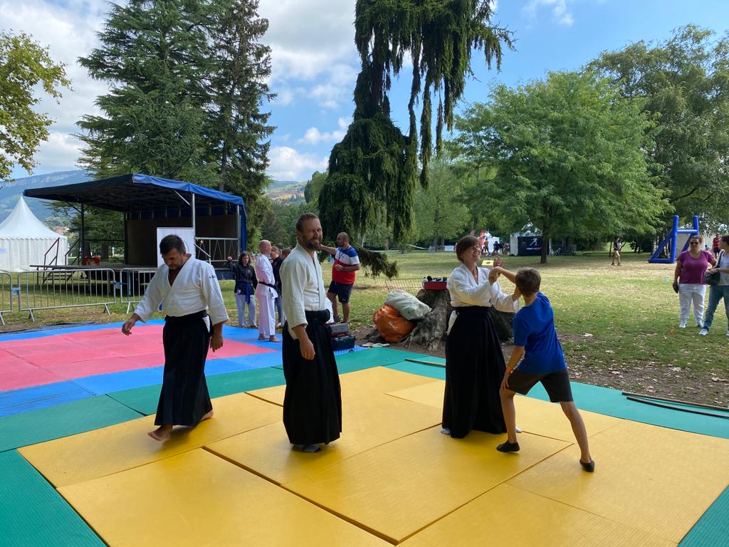 Découverte de l’Aïkido à la 7éme édition sport en fête à Aix les Bains